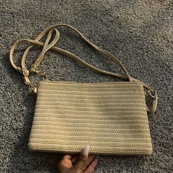 Straw Bag  - Picture 4 of 4
